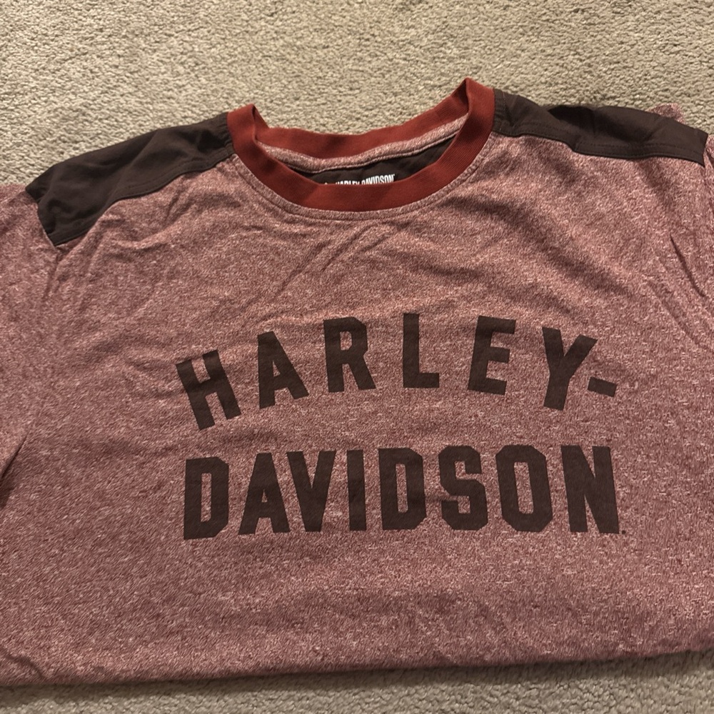 Harley-Davidson Maroon and Black Tee